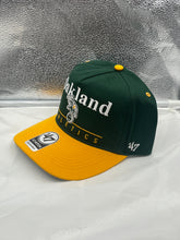 Load image into Gallery viewer, Oakland Athletics MLB &#39;47 Brand Green Two Tone Hitch Adjustable Snapback Hat - Casey&#39;s Sports Store
