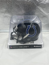 Load image into Gallery viewer, Indianapolis Colts NFL Riddell Speed On-Field Alternate Black Mini Helmet - Casey&#39;s Sports Store
