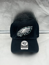 Load image into Gallery viewer, Philadelphia Eagles NFL &#39;47 Brand Black Clean Up Adjustable Hat - Casey&#39;s Sports Store
