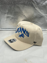 Load image into Gallery viewer, Detroit Lions NFL &#39;47 Brand Natural Wave Hitch Snapback Adjustable Hat - Casey&#39;s Sports Store
