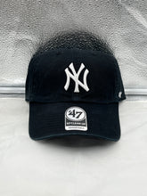 Load image into Gallery viewer, New York Yankees MLB &#39;47 Brand Black Clean Up Adjustable Strapback Hat - Casey&#39;s Sports Store
