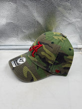 Load image into Gallery viewer, Alabama Crimson Tide '47 Brand Camo Clean Up Adjustable Strapback Hat with adjustable strap – Alabama Crimson Tide hat side view
