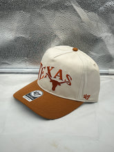 Load image into Gallery viewer, Texas Longhorns NCAA &#39;47 Brand Natural Two Tone Wave Hitch Adjustable Hat - Casey&#39;s Sports Store
