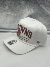 Load image into Gallery viewer, Cleveland Browns NFL &#39;47 Brand Roscoe White Hitch Adjustable Snapback Hat - Casey&#39;s Sports Store
