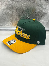 Load image into Gallery viewer, Green Bay Packers NFL &#39;47 Green Two Tone Script Hitch Snapback Adjustable Hat - Casey&#39;s Sports Store
