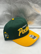 Load image into Gallery viewer, Green Bay Packers NFL &#39;47 Green Two Tone Script Hitch Snapback Adjustable Hat - Casey&#39;s Sports Store
