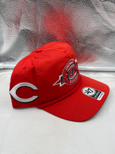 Load image into Gallery viewer, Side view of Cincinnati Reds MLB '47 Brand Red Hitch Rope Adjustable Snapback Hat featuring stylish rope design and comfortable fit.
