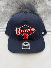 Load image into Gallery viewer, Atlanta Braves MLB '47 Brand Throwback Navy Hitch Adjustable Snapback Hat showing the front view with the iconic Braves logo.
