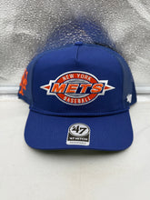 Load image into Gallery viewer, New York Mets MLB '47 Brand Throwback Blue Hitch Rope Adjustable Snapback Hat front view showcasing the embroidered Mets logo.
