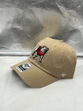 Load image into Gallery viewer, Side view of the Georgia Bulldogs NCAA &#39;47 Throwback Khaki Clean Up Adjustable Strapback Hat highlighting the adjustable strapback feature for a comfortable fit.

