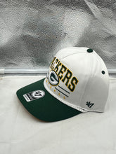 Load image into Gallery viewer, Close-up view of the front detail of the Green Bay Packers NFL &#39;47 White TT Roscoe Hitch Rope Snapback Adjustable Hat highlighting the unique rope design and adjustable strap.
