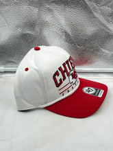 Load image into Gallery viewer, Kansas City Chiefs NFL &#39;47 White TT Roscoe Hitch Rope Snapback Adjustable Hat displaying team logo and trendy rope accent for fans.
