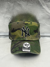 Load image into Gallery viewer, a new york yankees camo baseball cap
