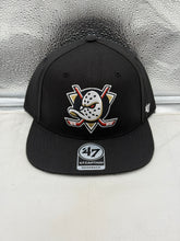 Load image into Gallery viewer, Anaheim Ducks NHL '47 Brand Throwback Black Captain Adjustable Snapback Hat front view
