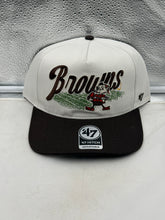 Load image into Gallery viewer, Cleveland Browns NFL '47 Brand Throwback White TT Hitch Adjustable Snapback Hat
