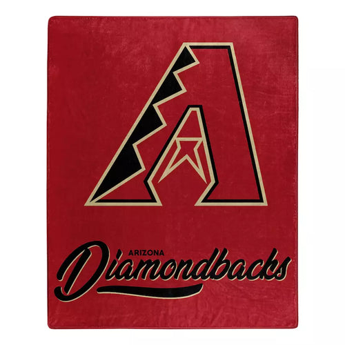 a arizona diamondbacks logo on a red towel