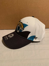 Load image into Gallery viewer, Jacksonville Jaguars &#39;47 Brand NFL Solo Wave Stretch Fit One Size Fit Hat Cap - Casey&#39;s Sports Store
