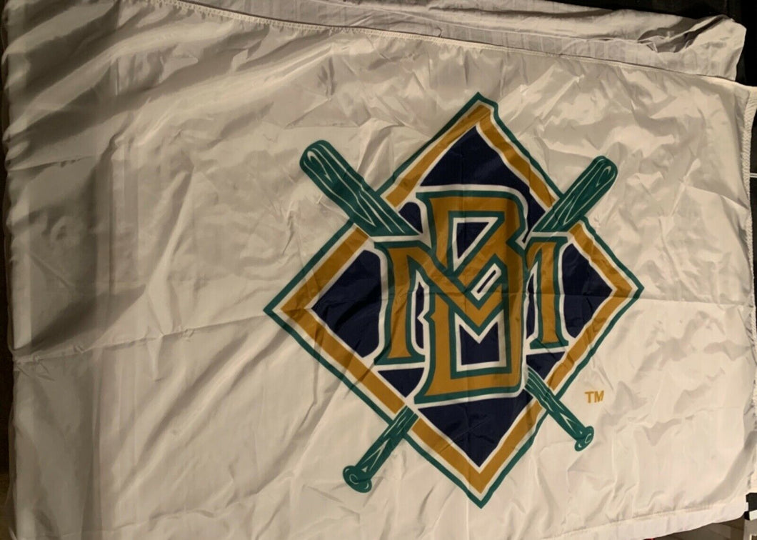 Milwaukee Brewers MLB Flags Emerson 3' x 5' Nylon White Made in USA - Casey's Sports Store