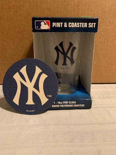 New York Yankees MLB 16oz Glass Mug with 4 Coasters Set Boelter Brands - Casey's Sports Store