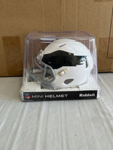 Load image into Gallery viewer, Philadelphia Eagles Throwback NFL Riddell White Replica Mini Helmet - Casey&#39;s Sports Store
