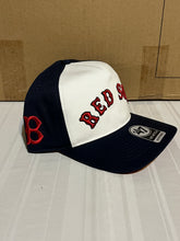 Load image into Gallery viewer, Boston Red Sox Throwback MLB &#39;47 Navy Two Tone MVP Adjustable Snapback Hat - Casey&#39;s Sports Store
