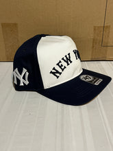 Load image into Gallery viewer, New York Yankees Throwback MLB &#39;47 Navy Two Tone MVP Adjustable Snapback Hat - Casey&#39;s Sports Store
