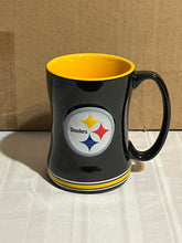 Load image into Gallery viewer, Pittsburgh Steelers NFL Boelter 14oz Mug Cup - Casey&#39;s Sports Store
