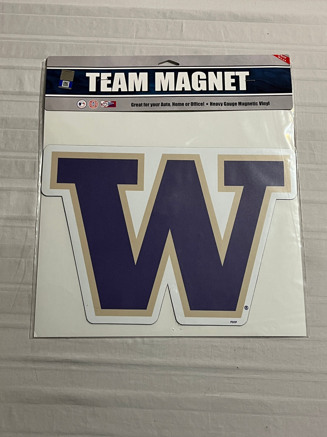 Washington Huskies NCAA Car Magnet 12