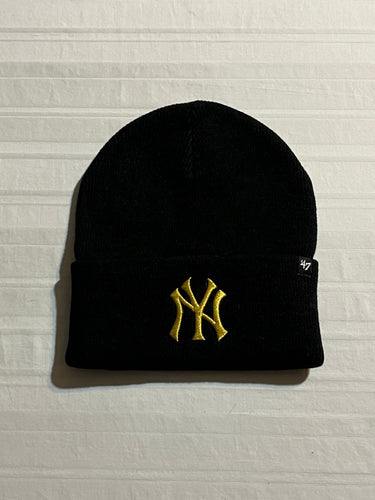 New York Yankees MLB '47 Brand Black Cuff Winter Beanie Knit Ski Cap Hat - Casey's Sports Store