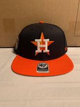 Load image into Gallery viewer, Houston Astros MLB &#39;47 Brand Navy Sure Shot Two Tone Captain Snapback Hat - Casey&#39;s Sports Store
