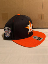 Load image into Gallery viewer, Houston Astros MLB &#39;47 Brand Navy Sure Shot Two Tone Captain Snapback Hat - Casey&#39;s Sports Store
