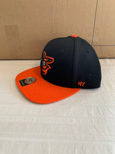 Load image into Gallery viewer, Baltimore Orioles MLB &#39;47 Brand Black Sure Shot Two Tone Captain Snapback Hat - Casey&#39;s Sports Store
