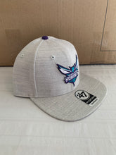 Load image into Gallery viewer, Charlotte Hornets NBA &#39;47 Brand Gray Boreland Captain Adjustable Snapback Hat - Casey&#39;s Sports Store
