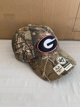 Load image into Gallery viewer, Georgia Bulldogs NCAA &#39;47 Brand Realtree Clean Up Camo Adjustable Hat - Casey&#39;s Sports Store
