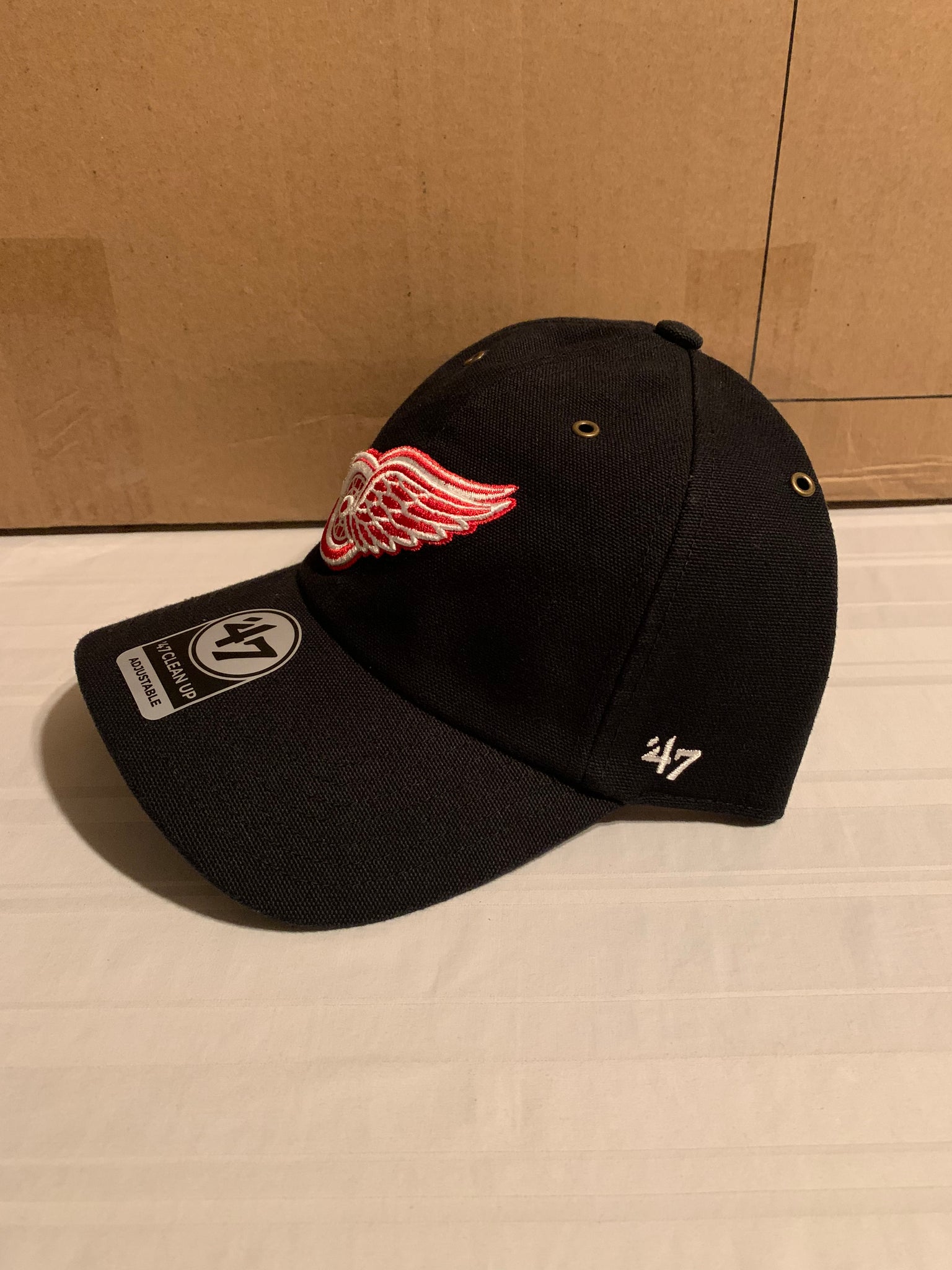 Detroit Red Wings '47 Clean Up Adjustable Hat - Red