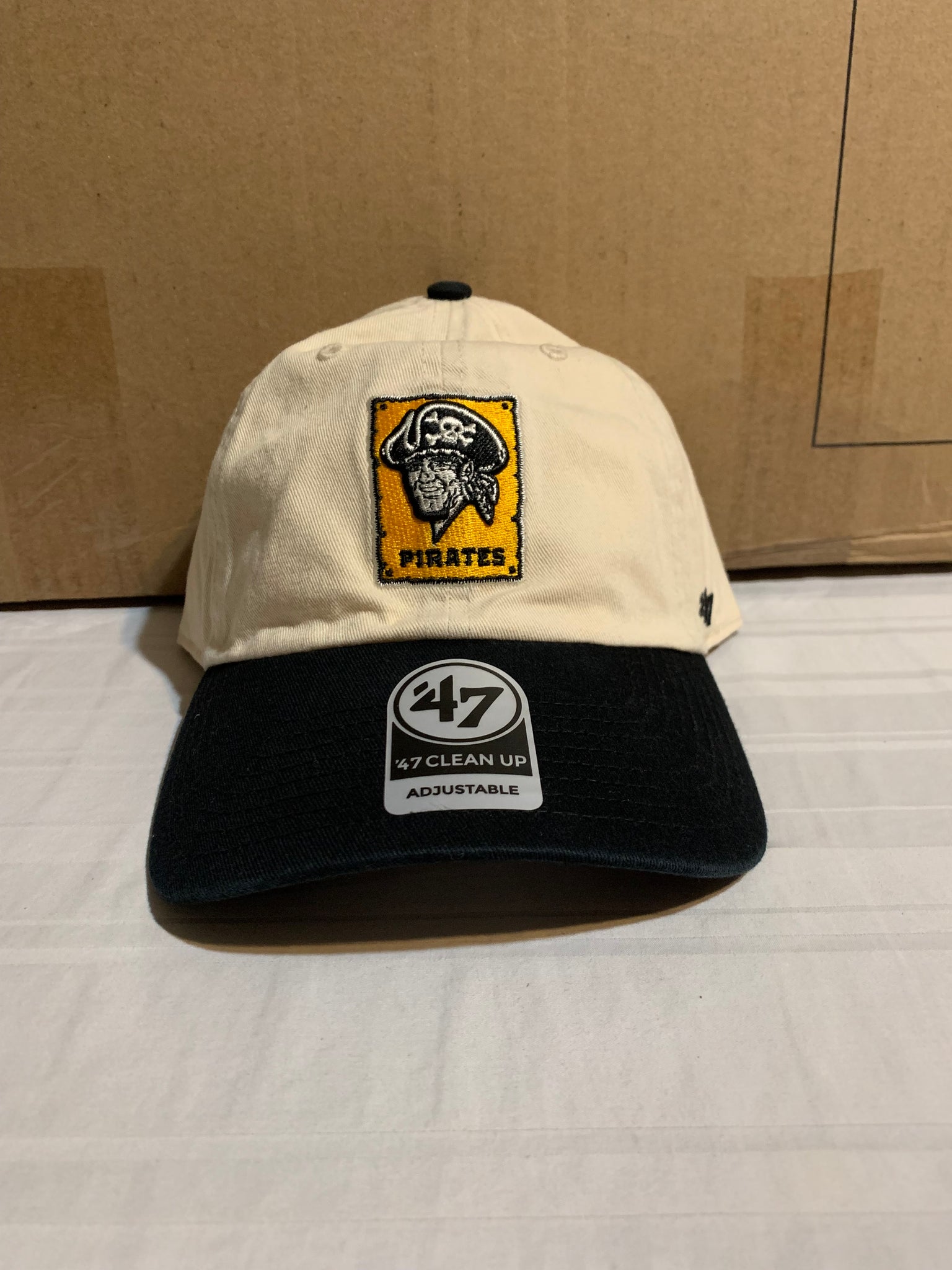 Pittsburgh Pirates Throwback MLB '47 Brand White Two Tone Clean Up