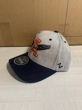 Load image into Gallery viewer, Auburn Tigers Throwback NCAA Zephyr Grey One Size Stretch Fit Hat Cap - Casey&#39;s Sports Store
