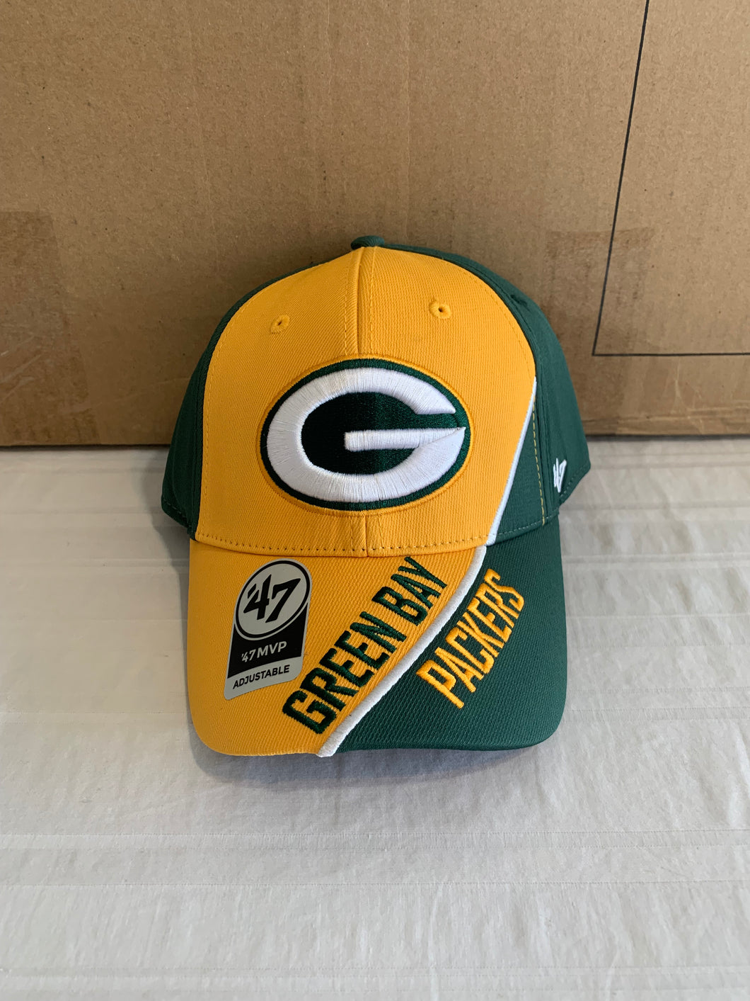 Green Bay Packers NFL '47 Brand Two-Tone Venture MVP One Size Adjustable Hat - Casey's Sports Store