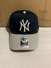 Load image into Gallery viewer, New York Yankees Throwback MLB &#39;47 Brand Navy Clean Up One Size Adjustable Hat - Casey&#39;s Sports Store
