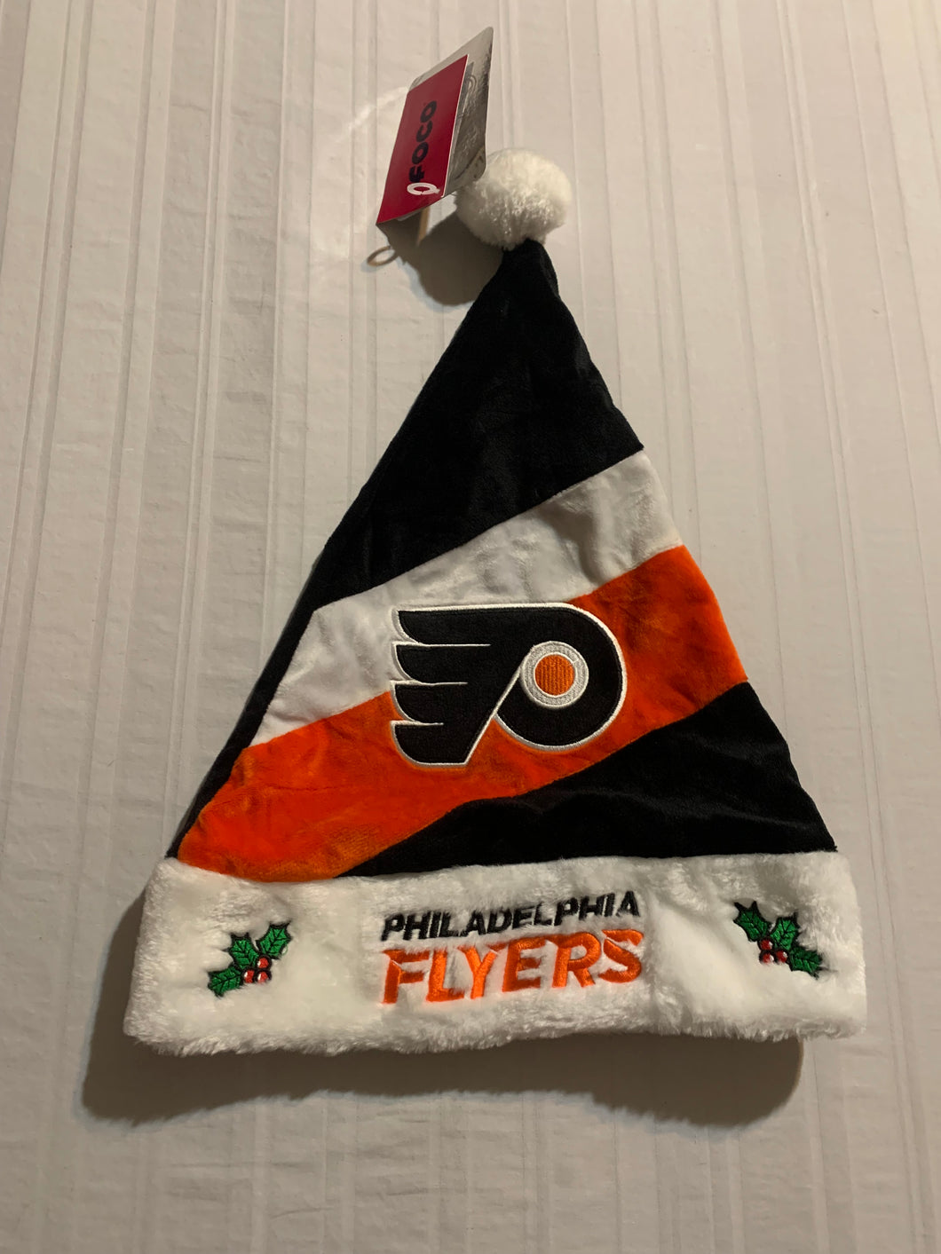 Philadelphia Flyers NHL Santa Hat Forever Collectibles - Casey's Sports Store