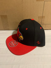 Load image into Gallery viewer, Louisville Cardinals NCAA Zephyr Black Two Tone Captain Snapback Hat - Casey&#39;s Sports Store

