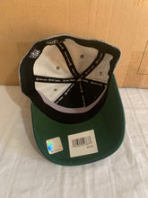 Load image into Gallery viewer, New York Jets NFL &#39;47 Brand Green Two Tone Contender Stretch Fit Hat - Casey&#39;s Sports Store
