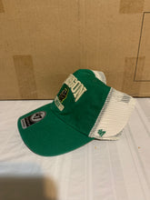 Load image into Gallery viewer, Oregon Ducks NCAA &#39;47 Brand Green Clean Up Snapback Mesh Hat - Casey&#39;s Sports Store
