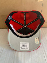 Load image into Gallery viewer, Detroit Red Wings NHL &#39;47 Brand Red Adjustable Captain Snapback Hat - Casey&#39;s Sports Store
