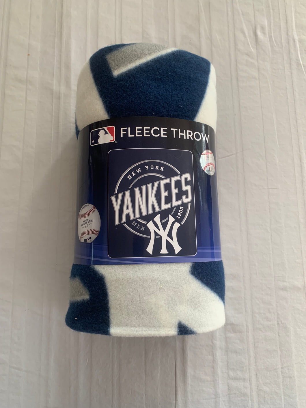 New York Yankees MLB Fleece Throw Blanket 50