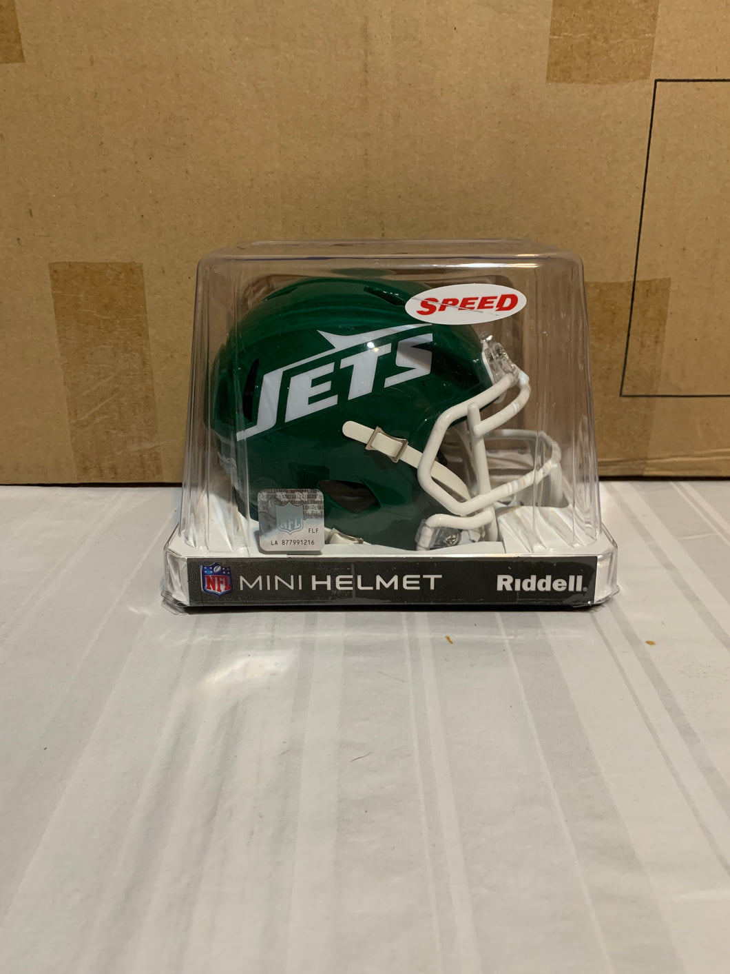 New York Jets Throwback NFL Riddell Green Replica Mini Helmet - Casey's Sports Store