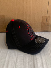 Load image into Gallery viewer, Cincinnati Bearcats NCAA Zephyr Black One Size Stretch Fit Hat Cap - Casey&#39;s Sports Store
