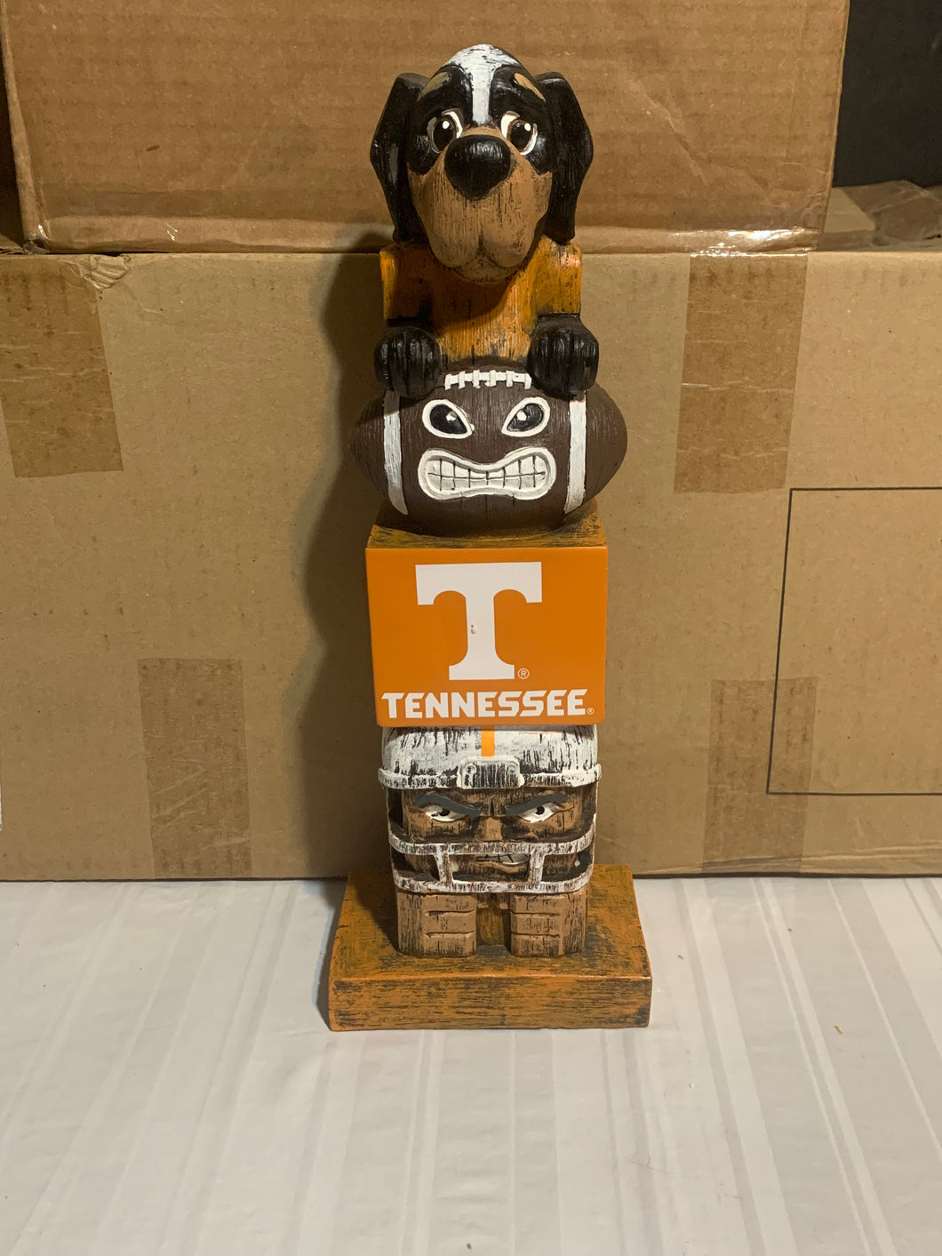 Tennessee Volunteers NCAA Vintage Mascot Tiki 16